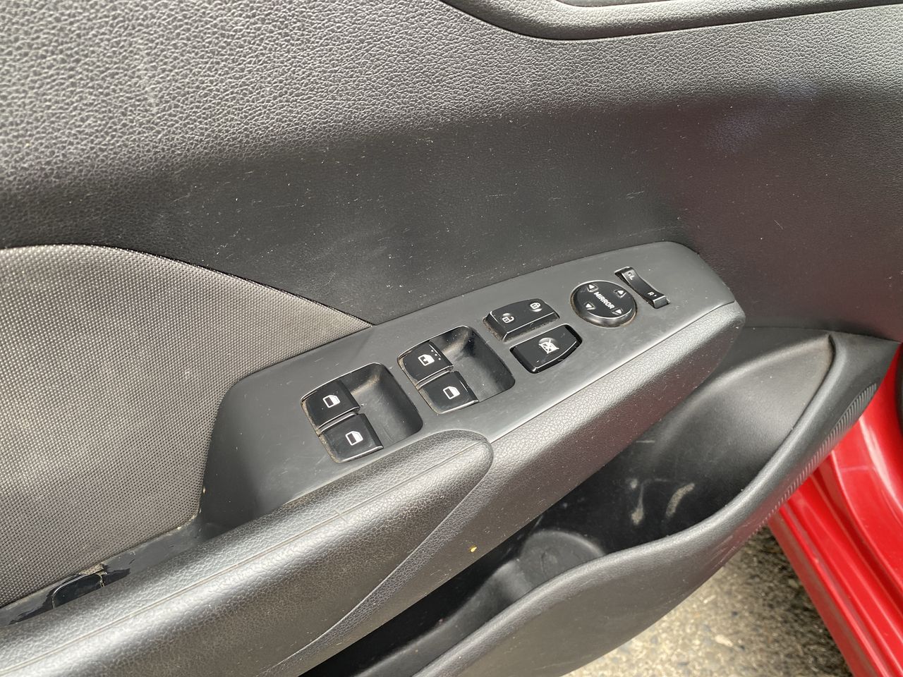 HYUNDAI - 21