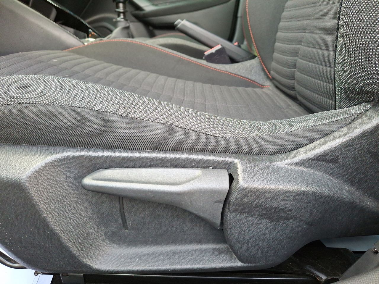 PEUGEOT - 23