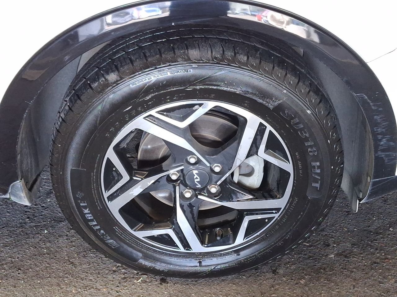 KIA Sportage — foto 18 de 35