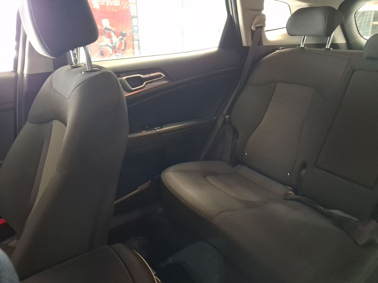 KIA Sportage — foto 13 de 35