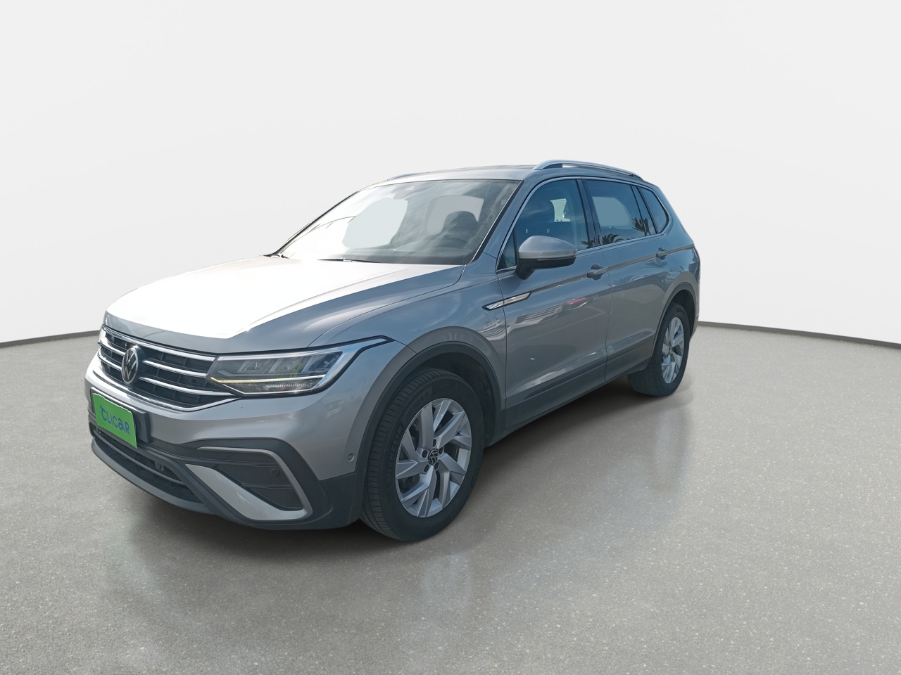 VOLKSWAGEN - 3