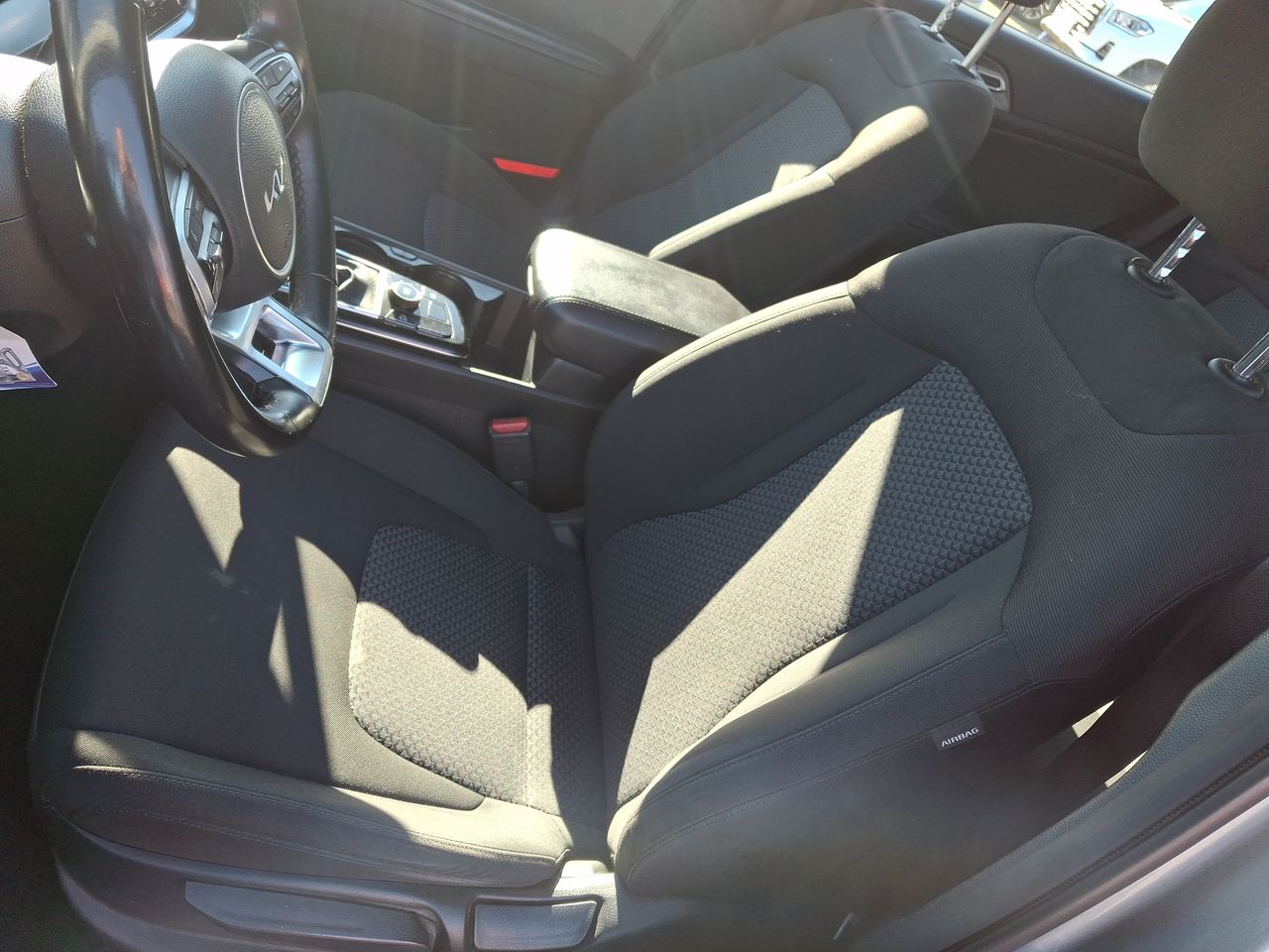 KIA Sportage — foto 24 de 35