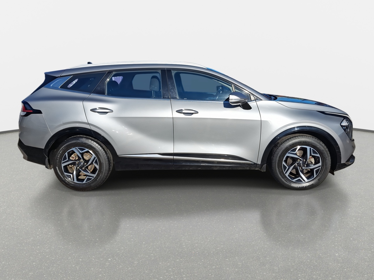 KIA Sportage — foto 9 de 35