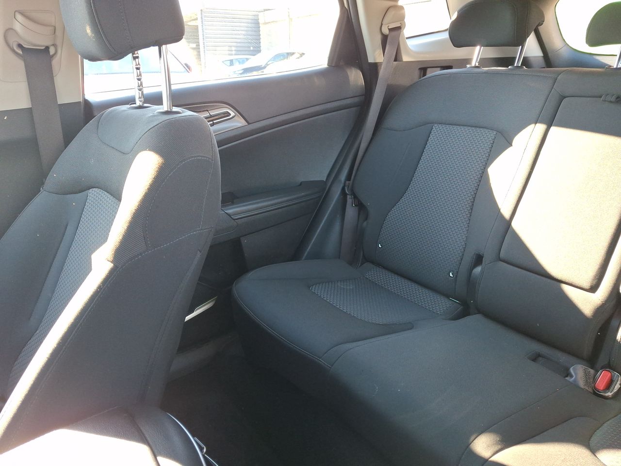 KIA Sportage — foto 13 de 35