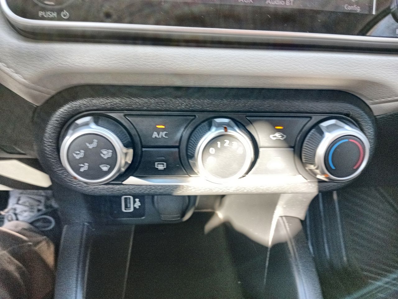 NISSAN - 30