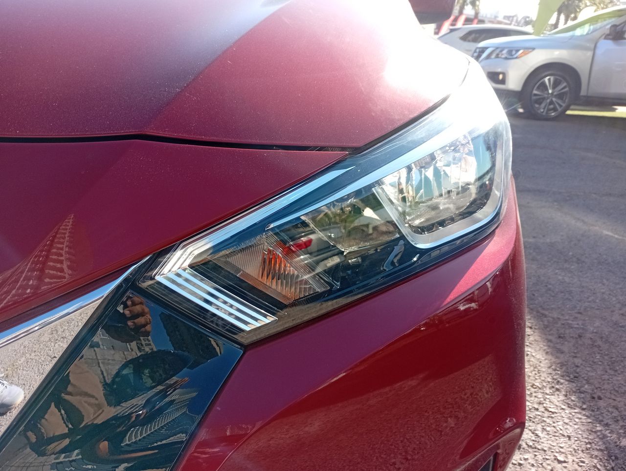 NISSAN - 18