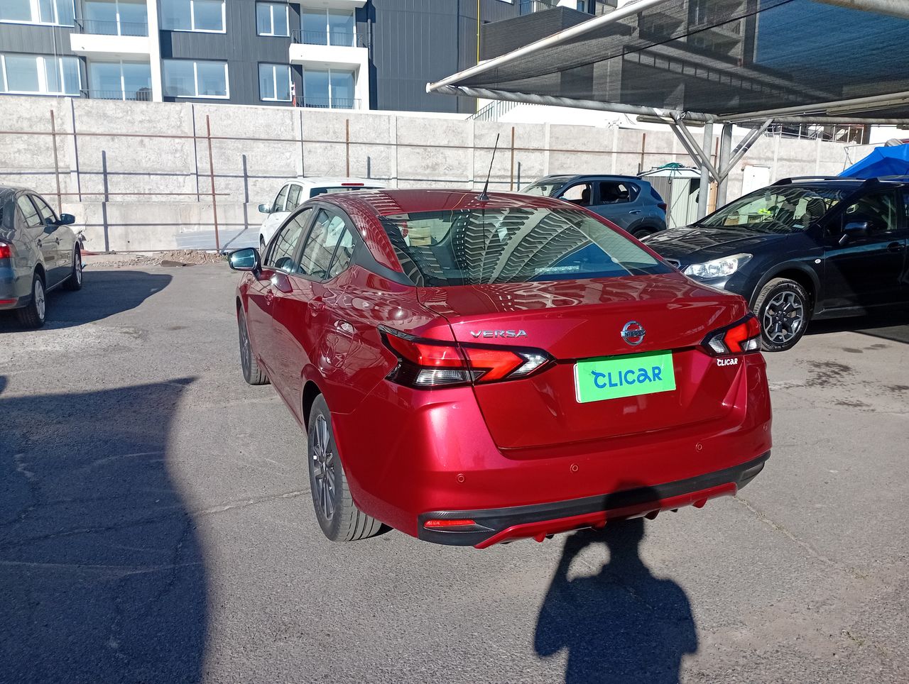 NISSAN - 5