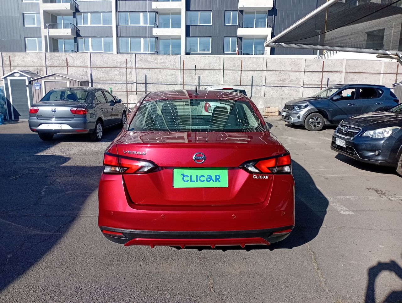 NISSAN - 6