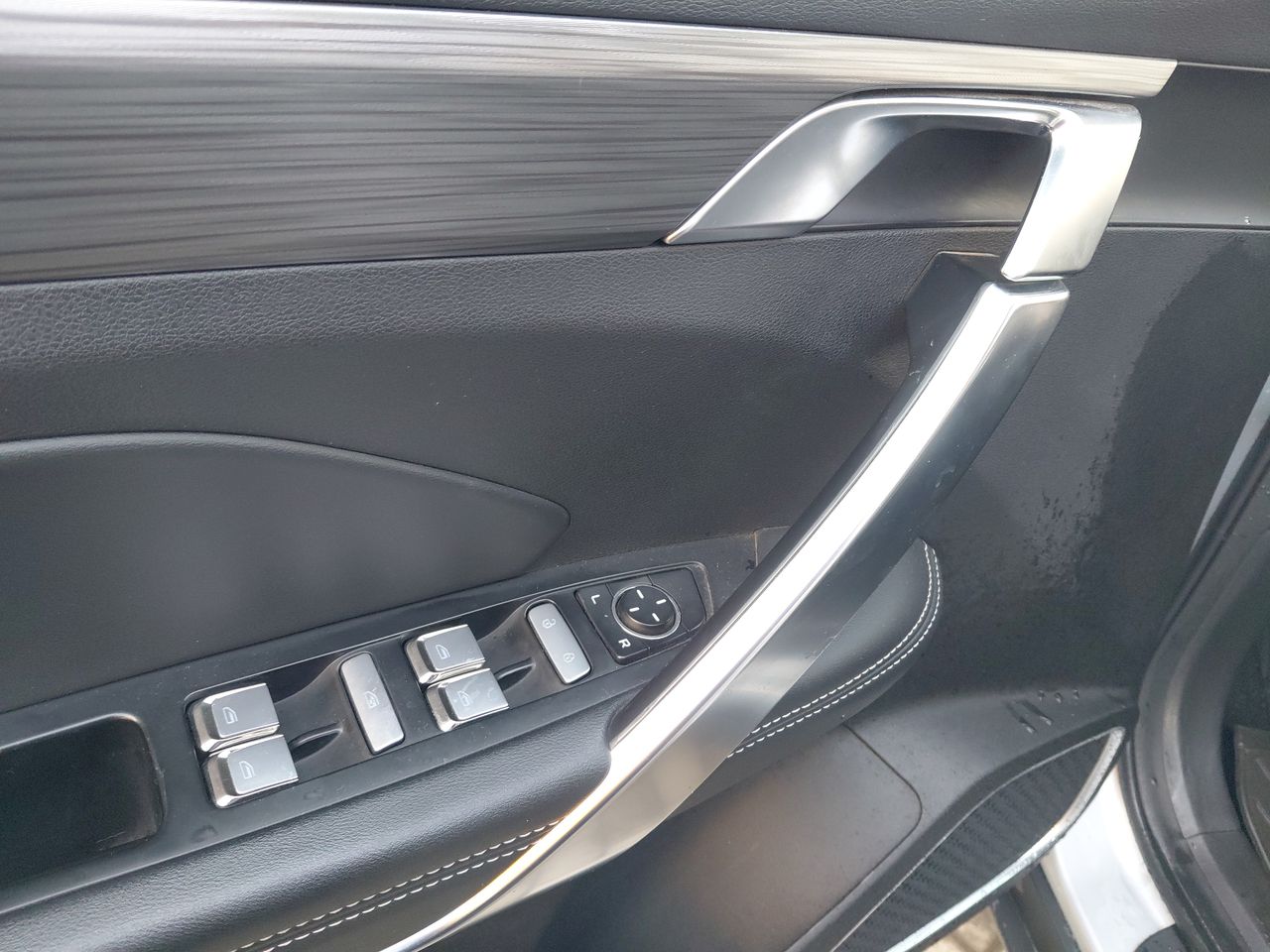 GEELY - 11