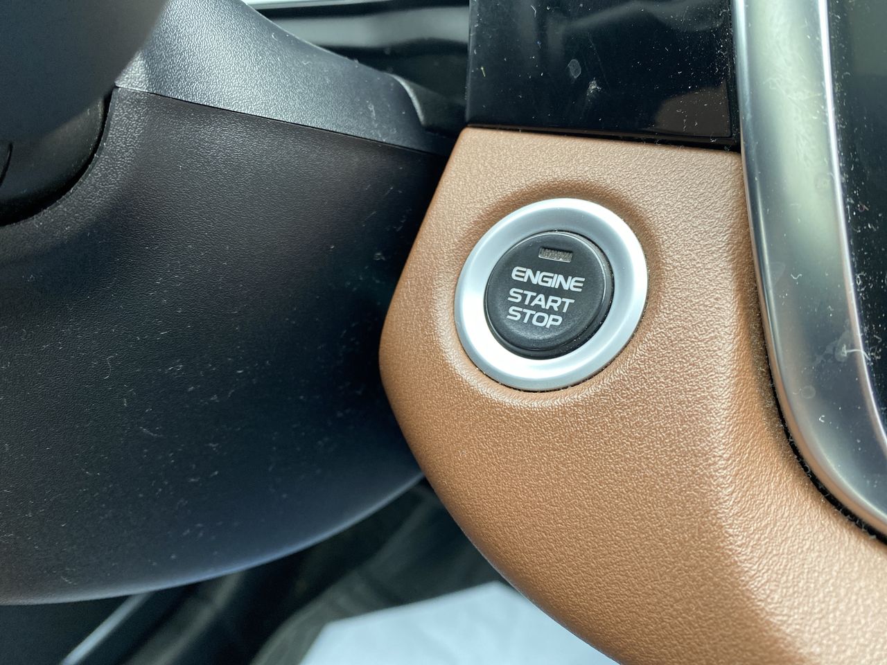 Geely Azkarra — foto 28 de 28