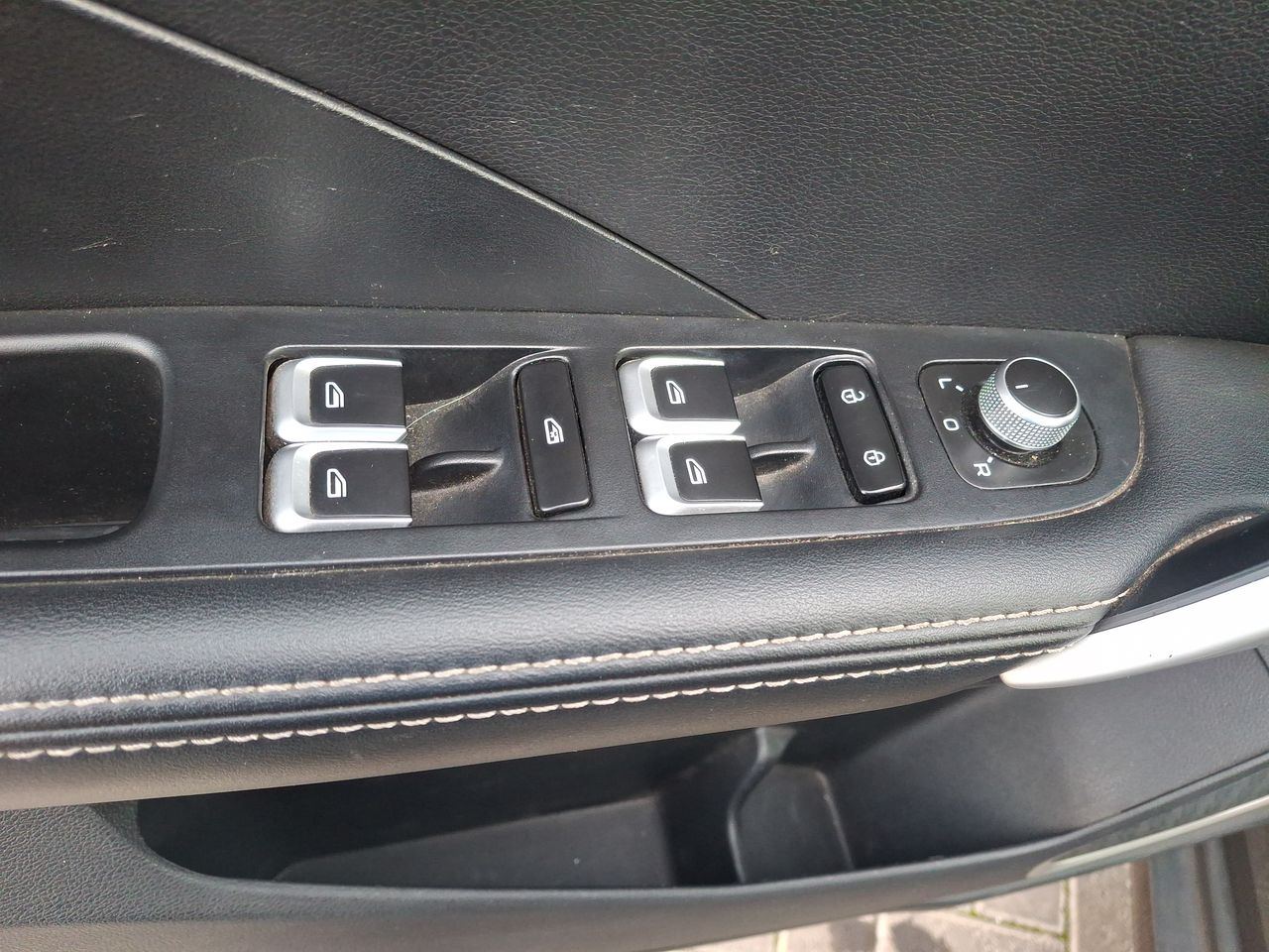 GEELY - 14
