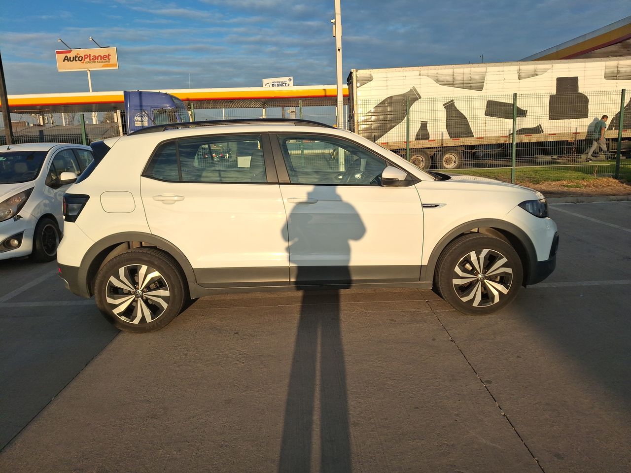 VOLKSWAGEN - 8