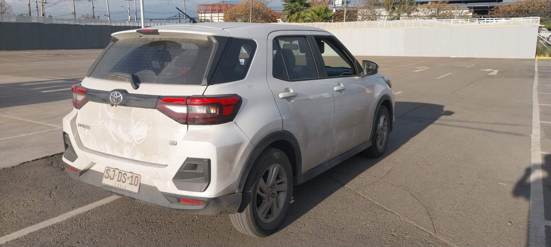 TOYOTA - 4