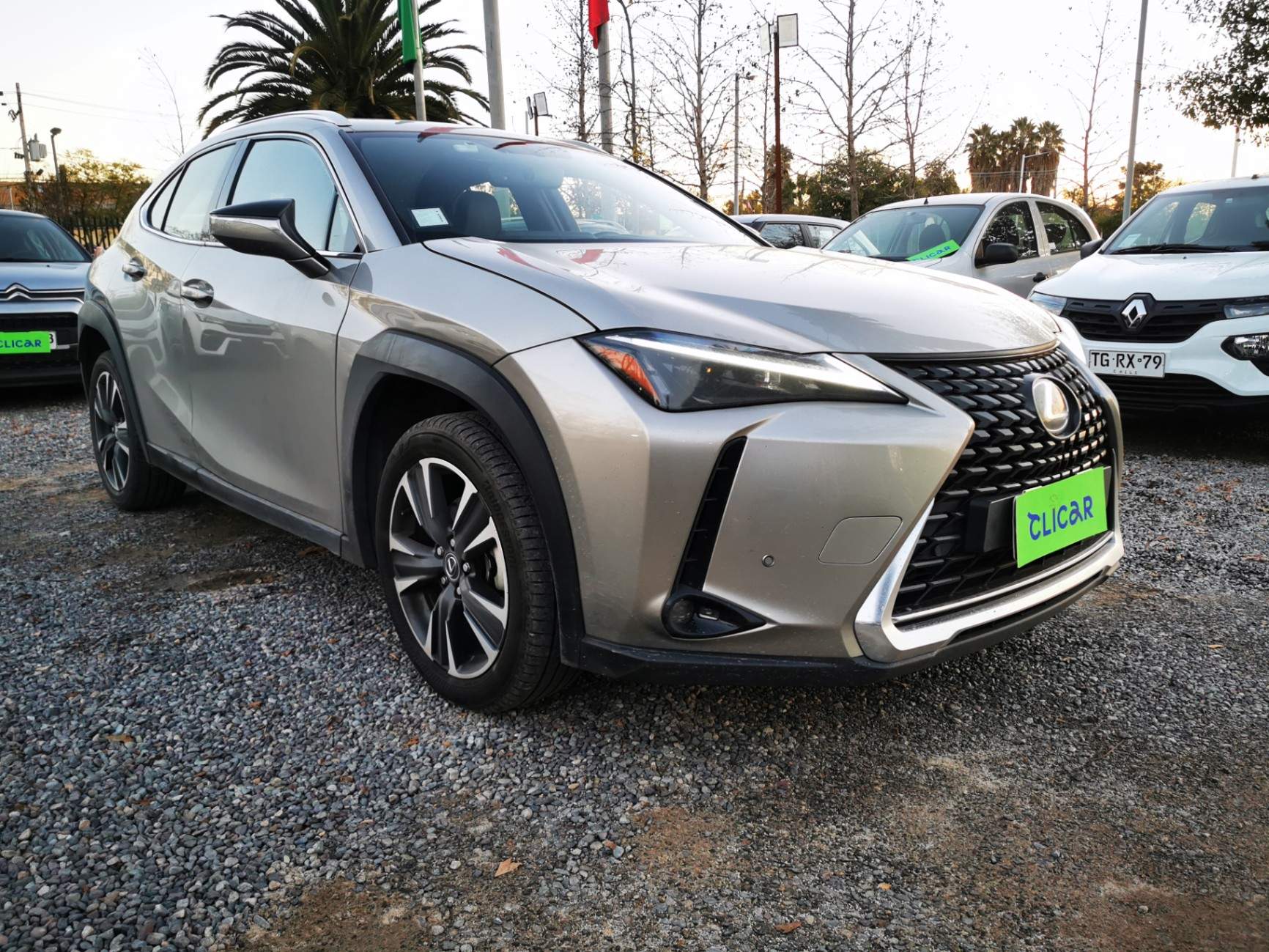 LEXUS - 0