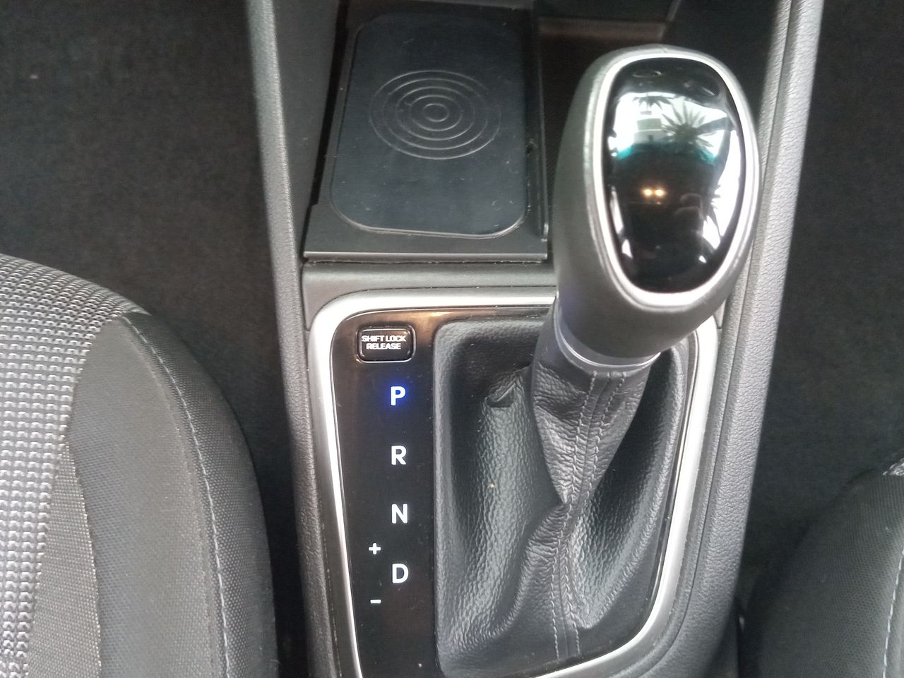 HYUNDAI - 32