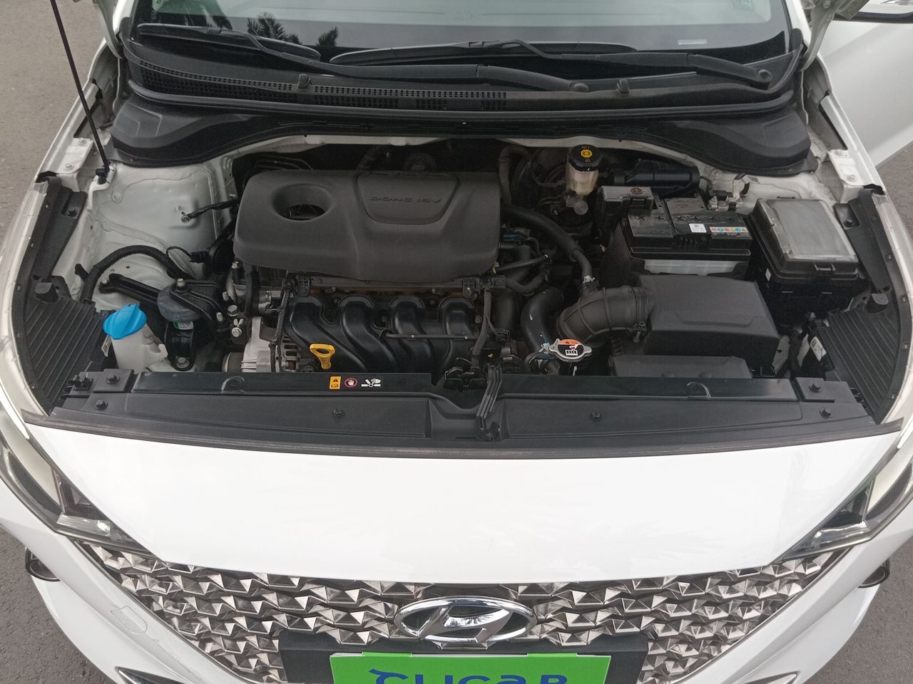 HYUNDAI - 18