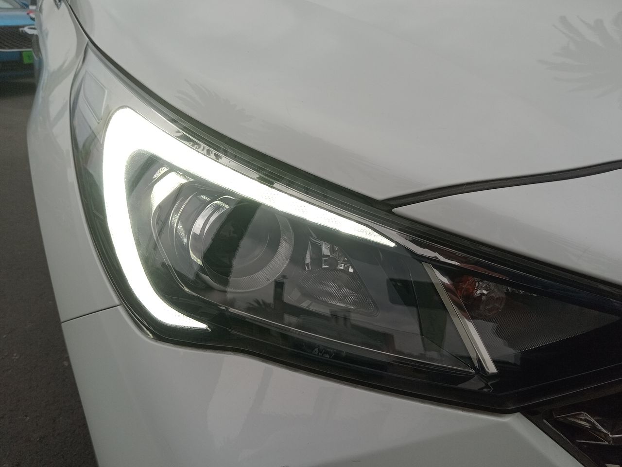 HYUNDAI - 19