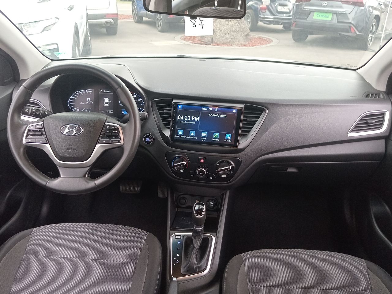 HYUNDAI - 9