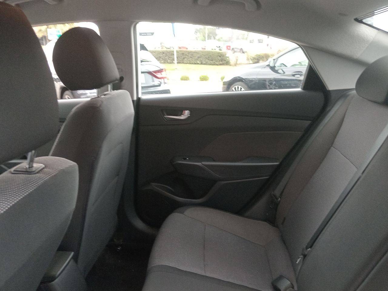 HYUNDAI - 11