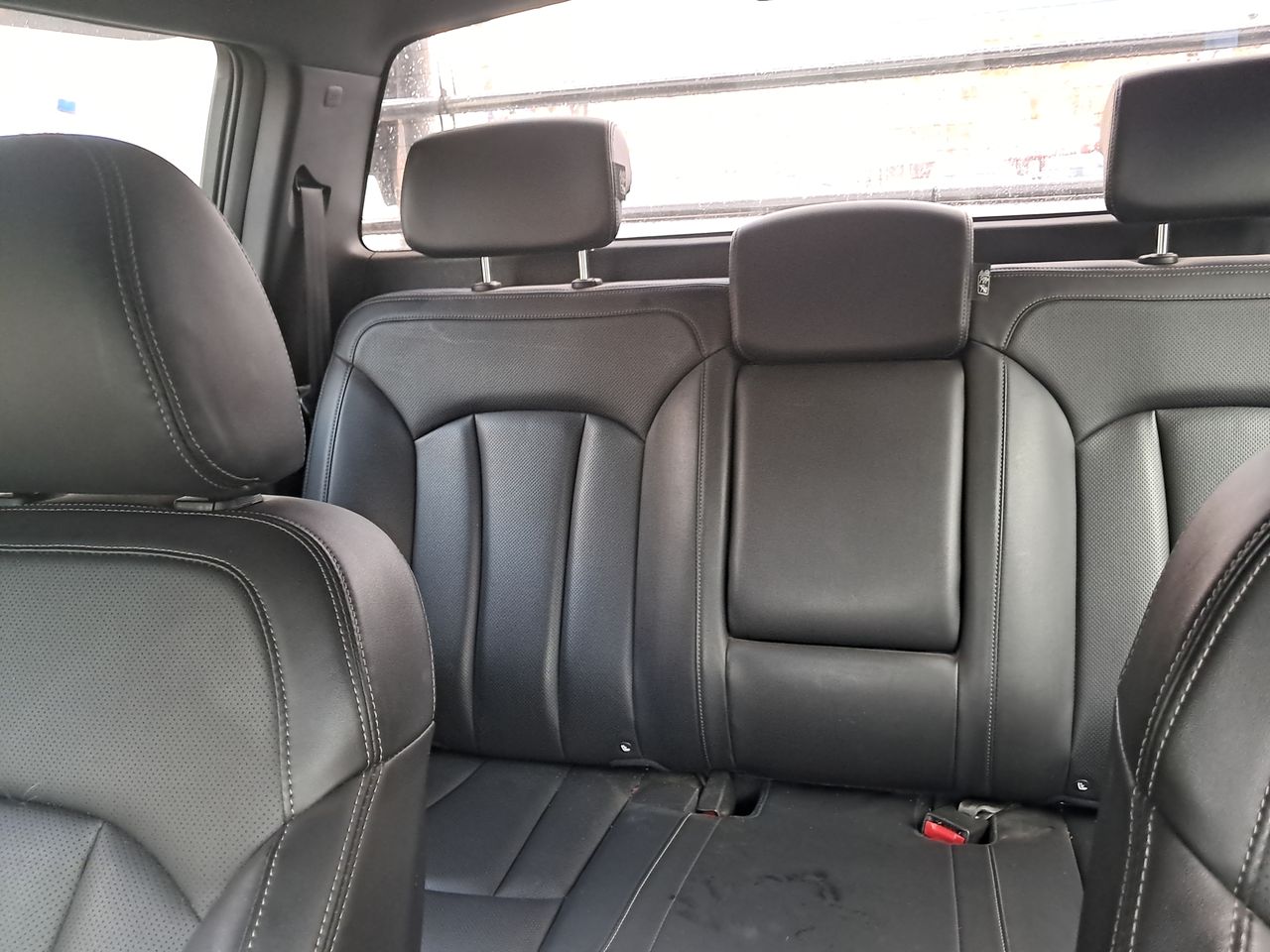 SSANGYONG - 12