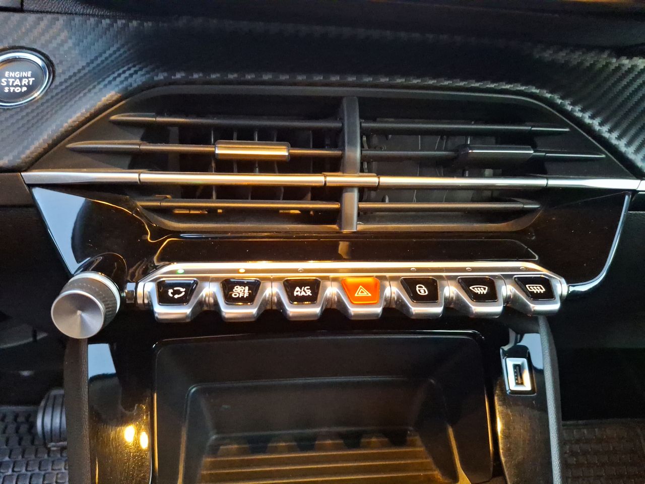 PEUGEOT - 29