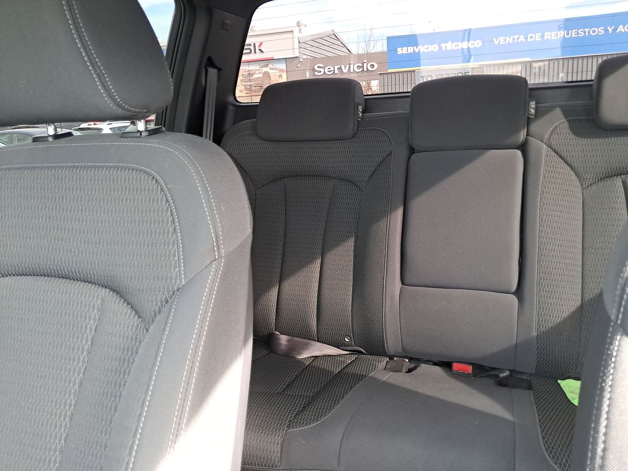 SSANGYONG - 34