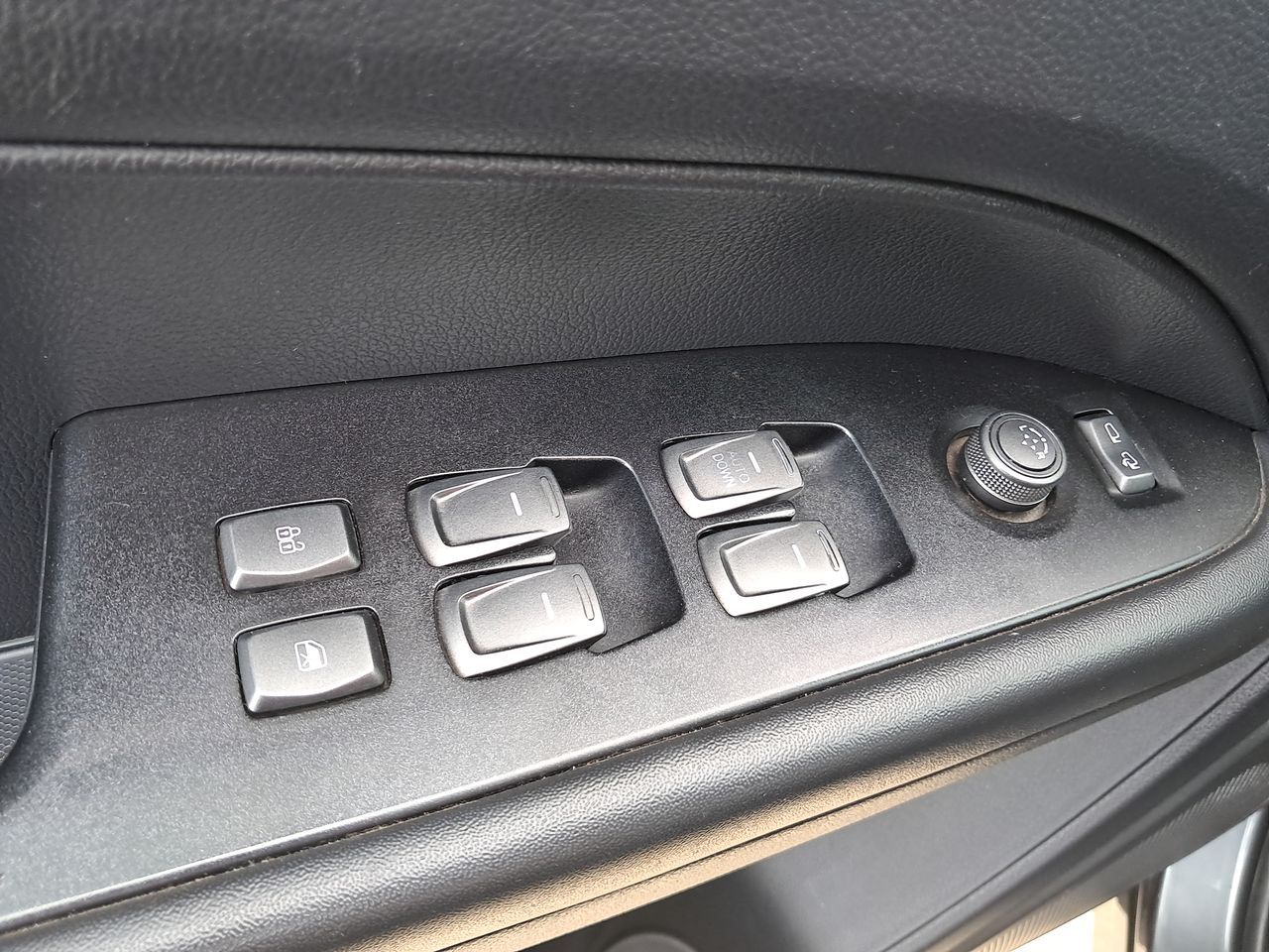 SSANGYONG - 22