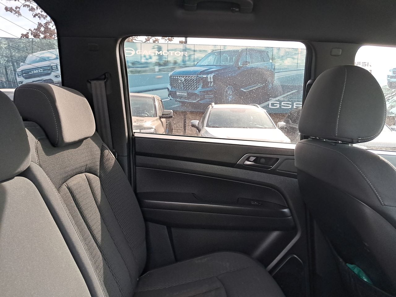 SSANGYONG - 14