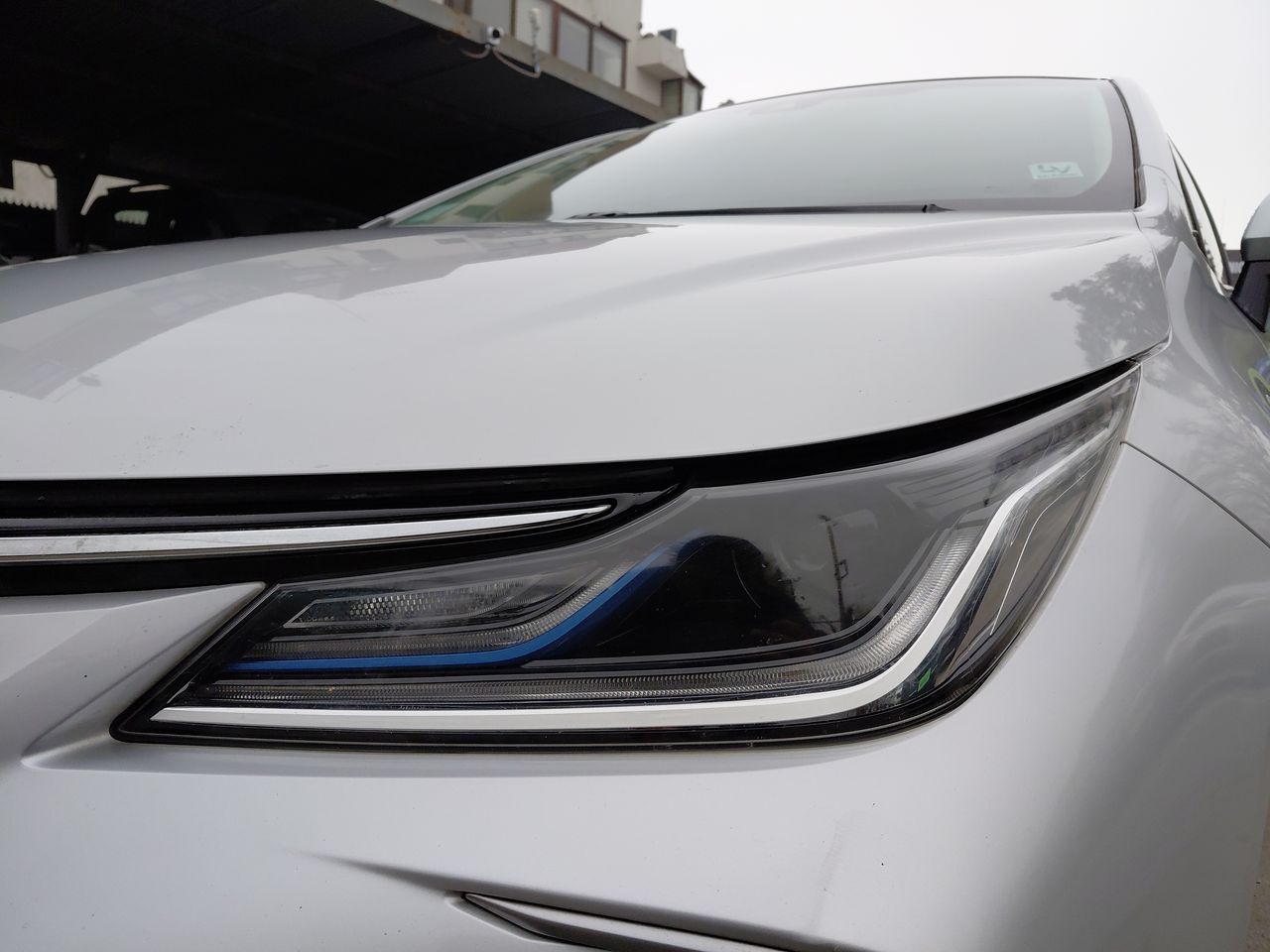 Toyota Corolla — foto 10 de 28