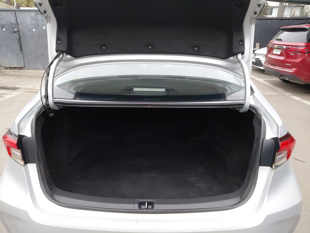 Toyota Corolla — foto 13 de 28