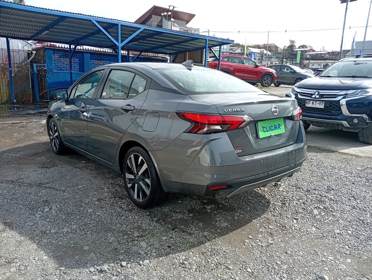 NISSAN - 5