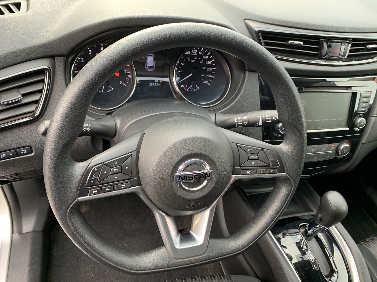 NISSAN - 16