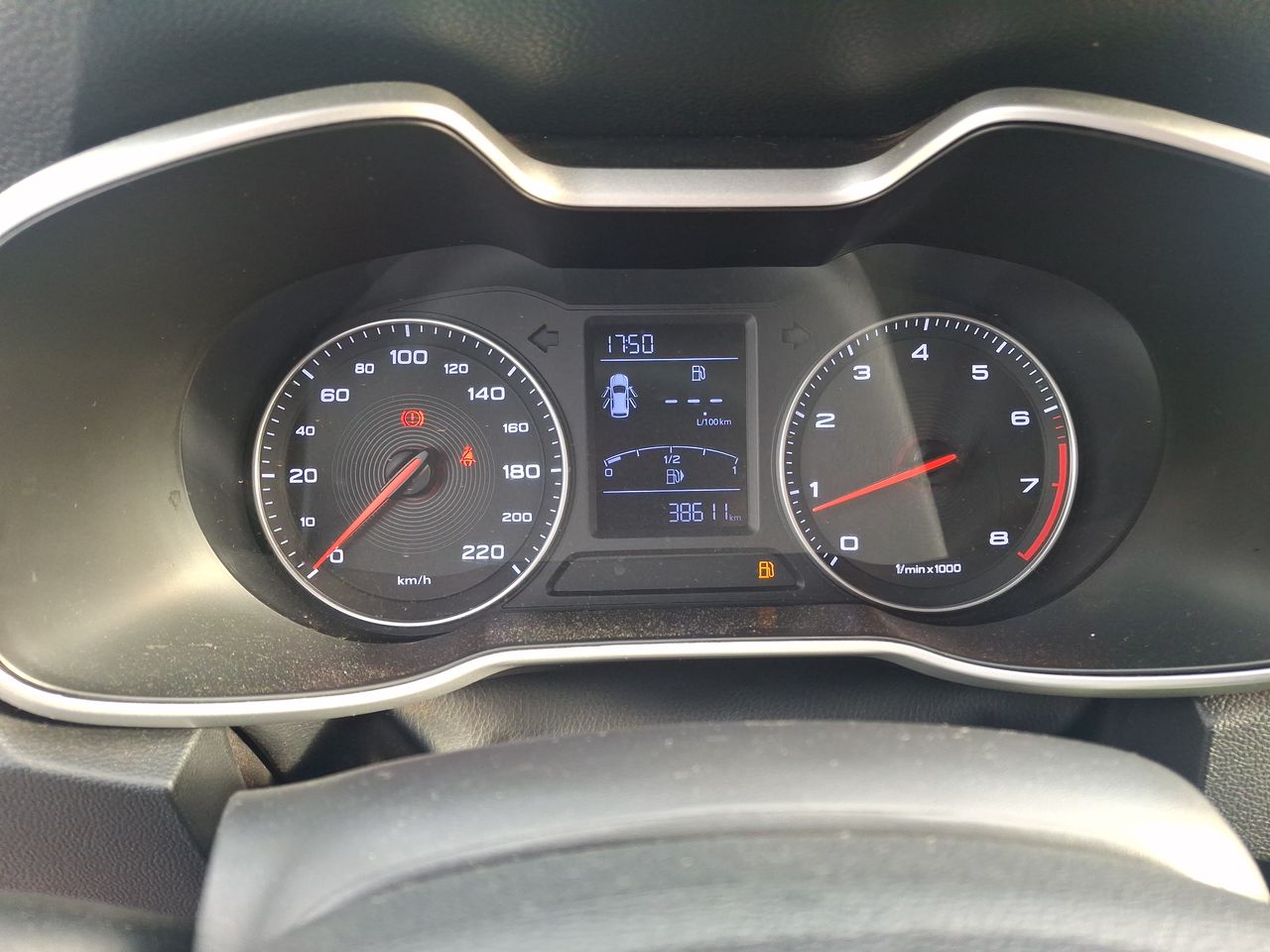 MG Zs — foto 20 de 29