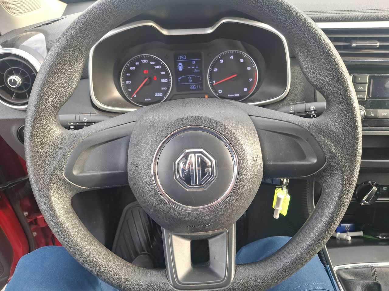 MG Zs — foto 18 de 29