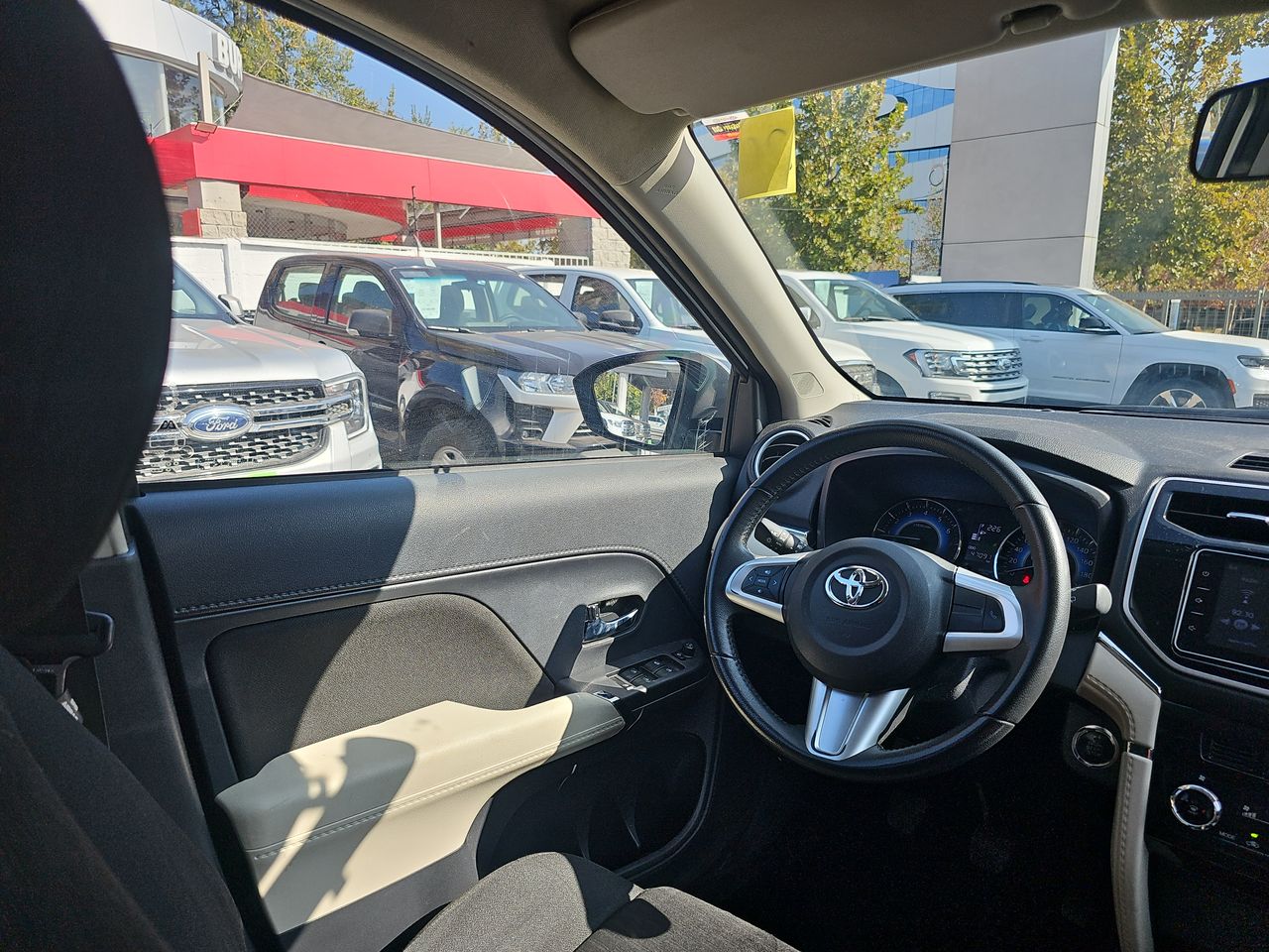 TOYOTA - 13