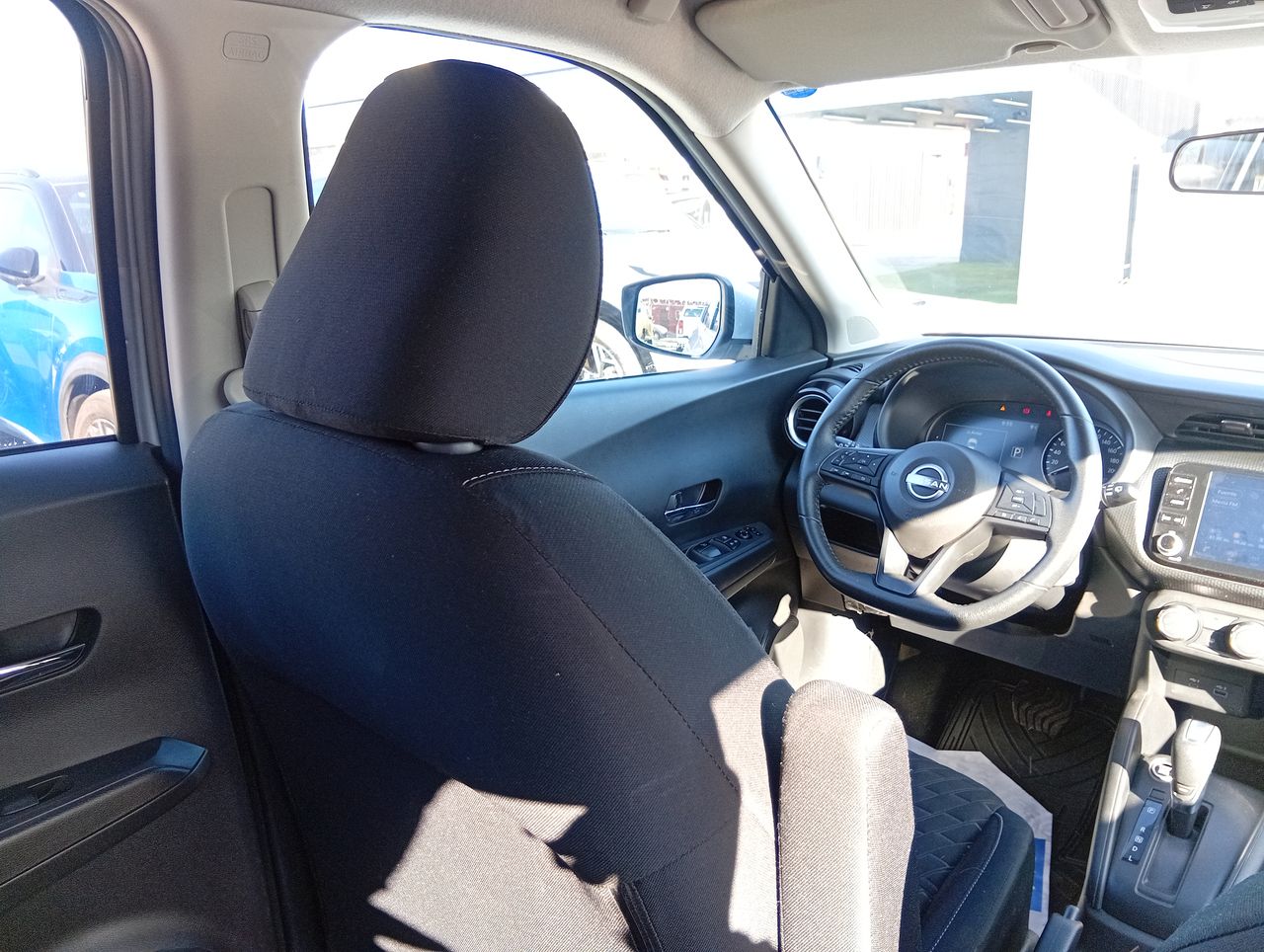 NISSAN - 14