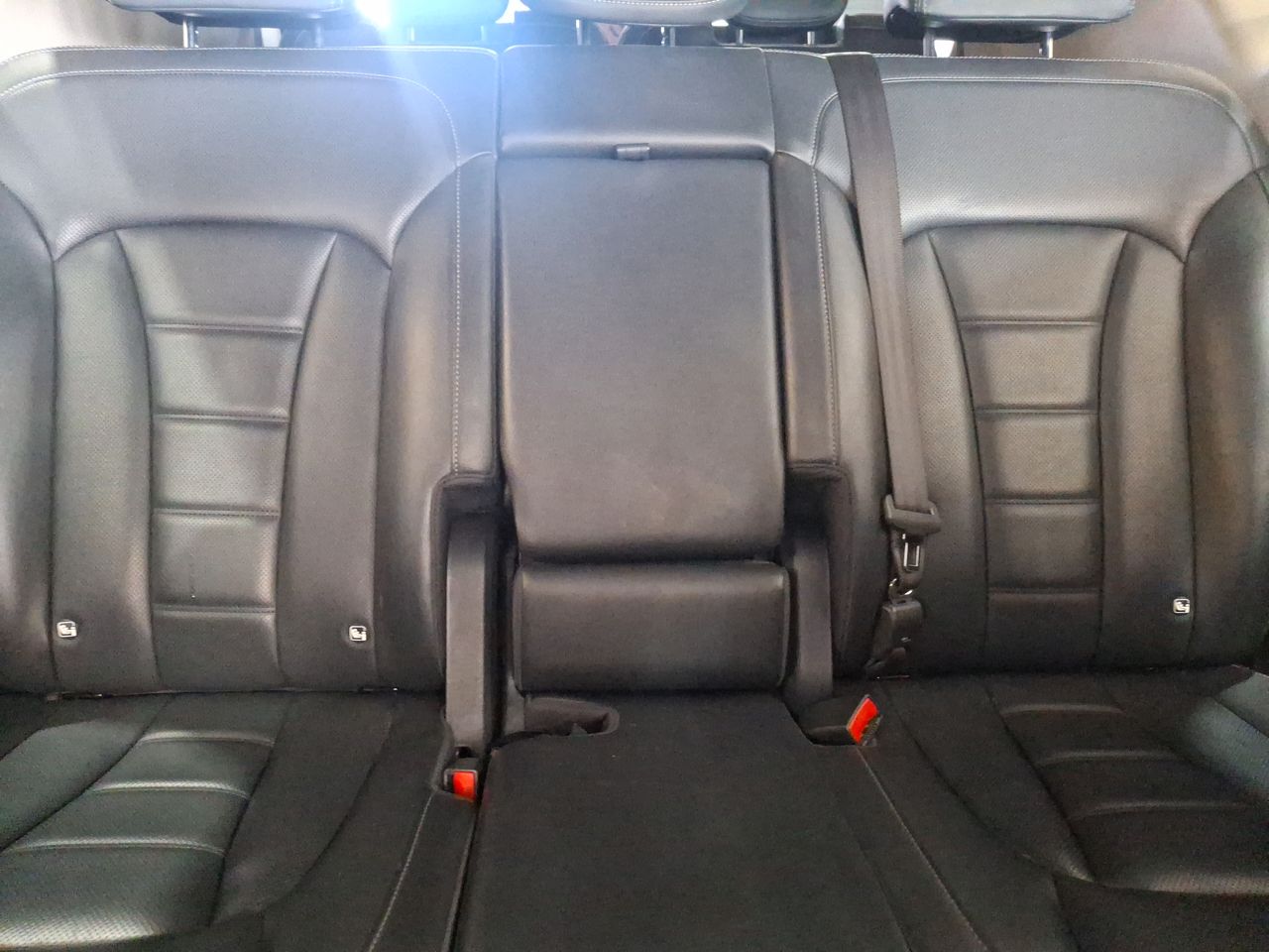 SSANGYONG - 33