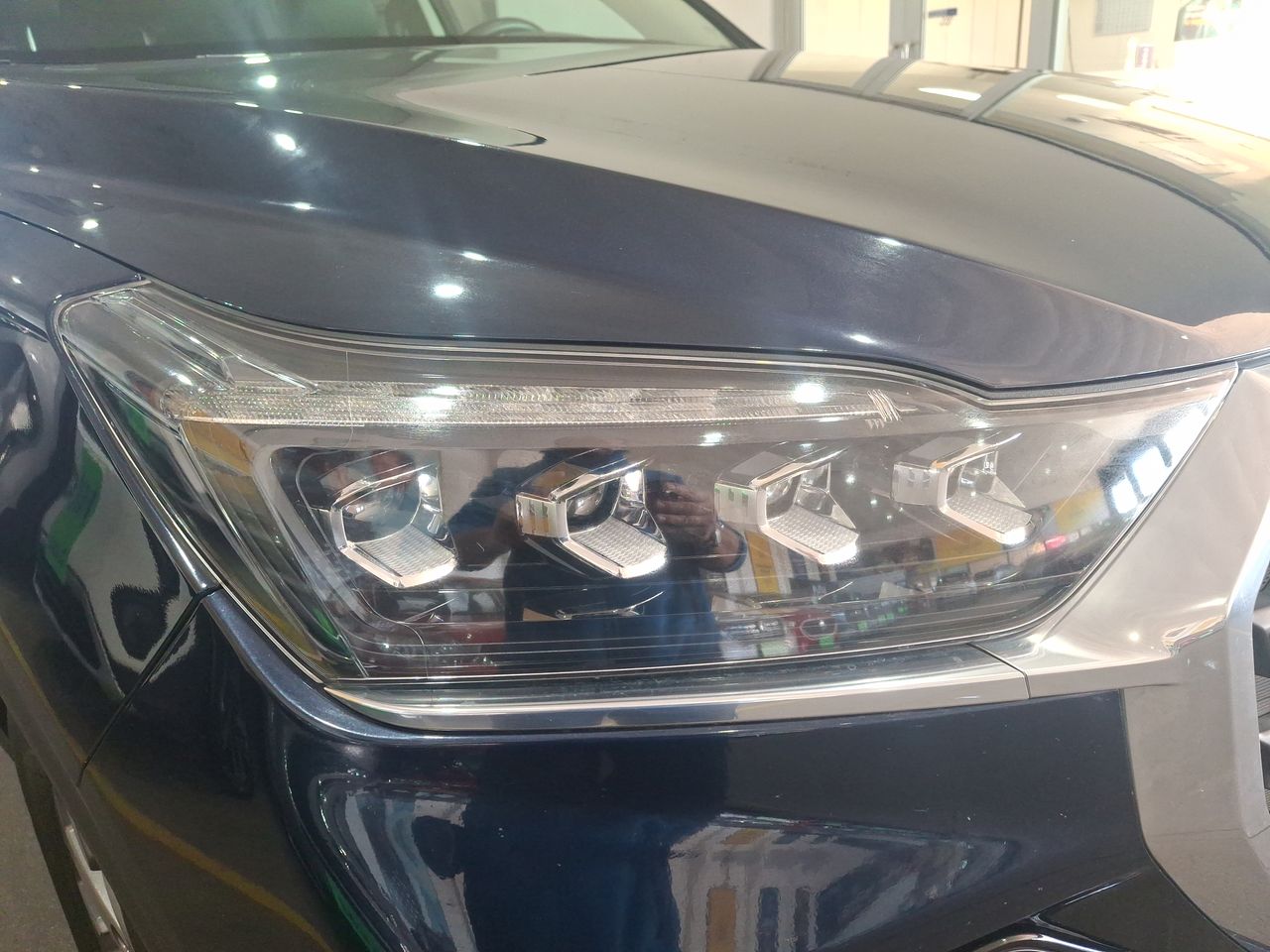 SSANGYONG - 18