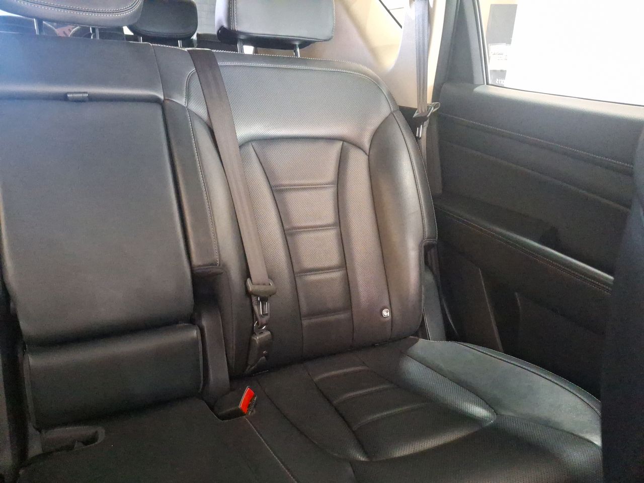 SSANGYONG - 14