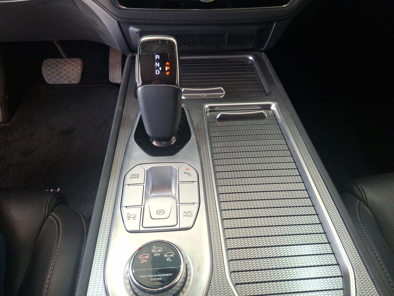 SSANGYONG - 31