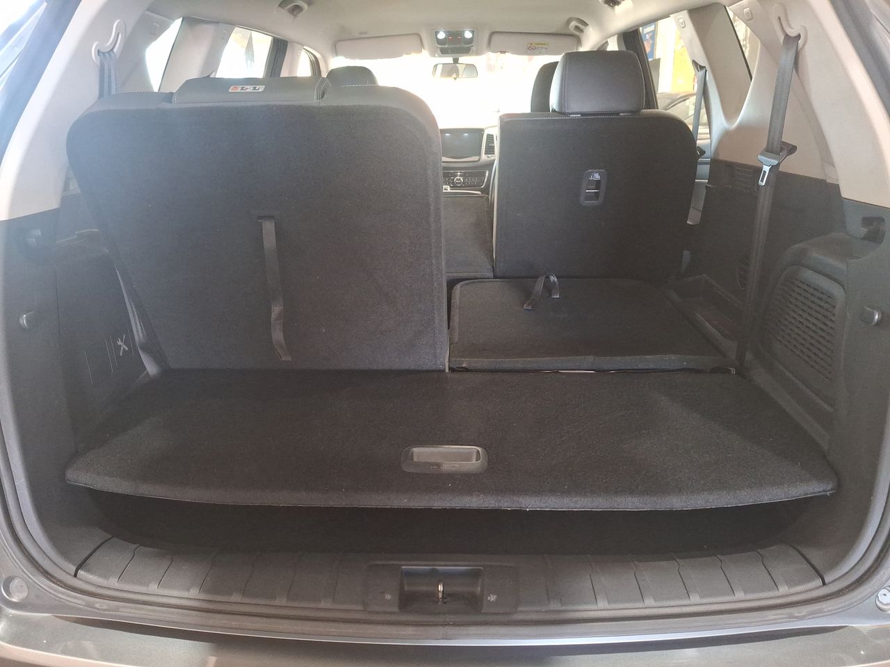 SSANGYONG - 21
