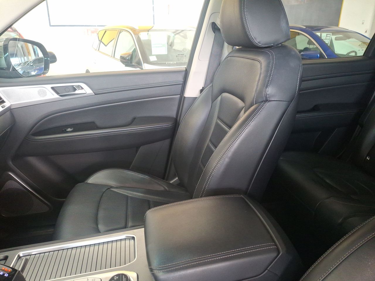 SSANGYONG - 11