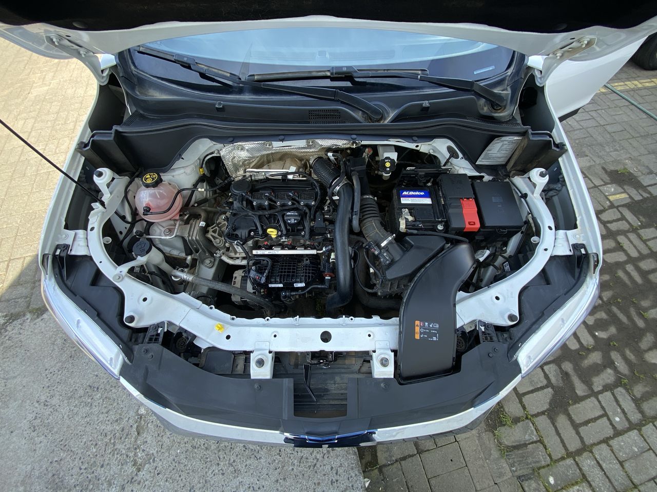 CHEVROLET - 16