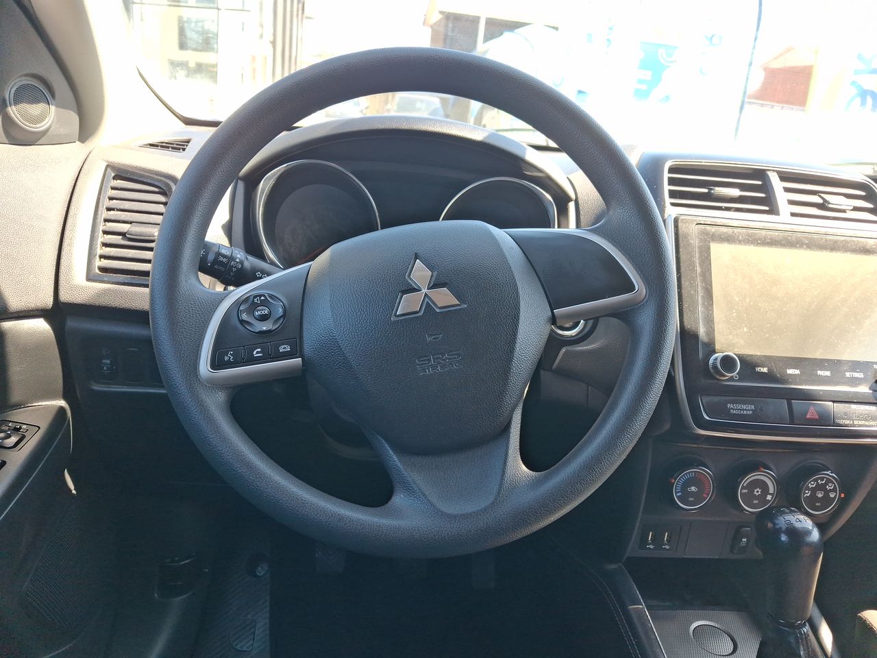 MITSUBISHI - 25
