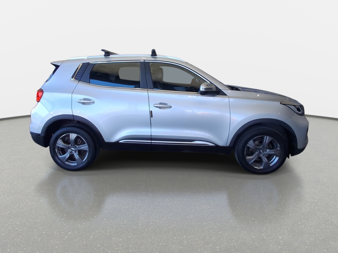 Chery Tiggo 3 Pro — foto 9 de 35