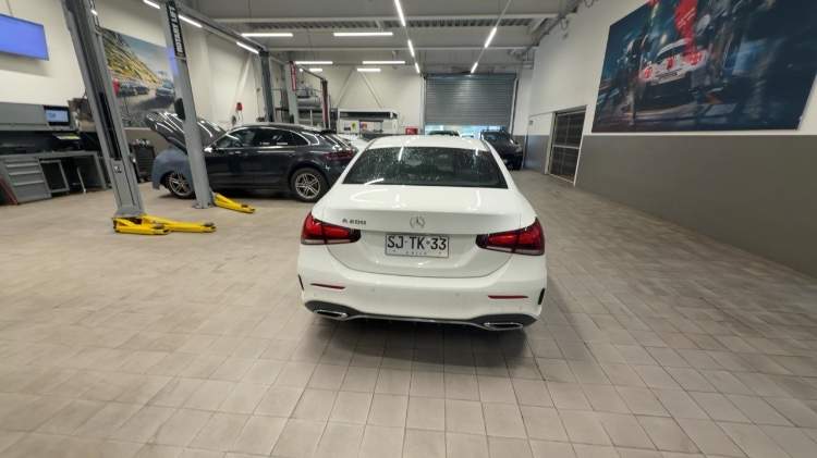 MERCEDES BENZ - 5