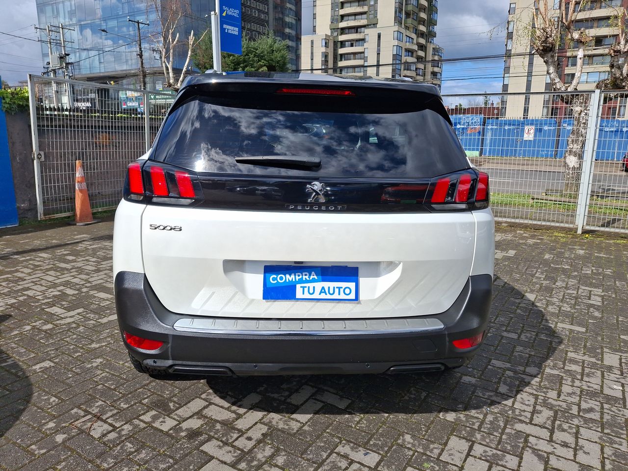 PEUGEOT - 6