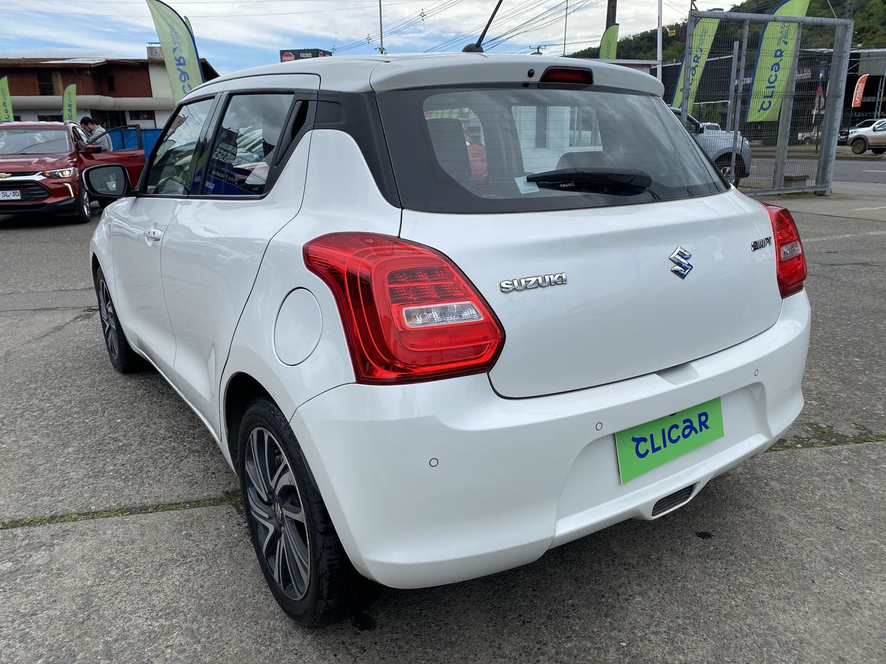 SUZUKI - 5