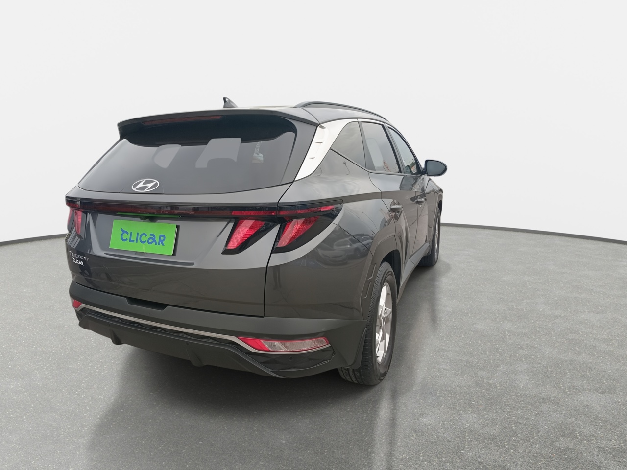 HYUNDAI - 6