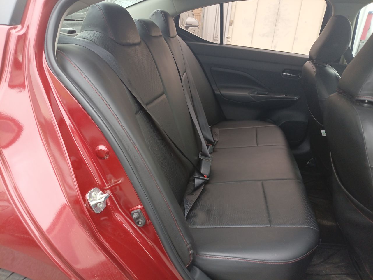 NISSAN - 6